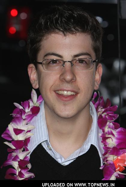 Christopher Mintz-Plasse - Photos Hot