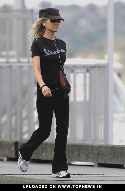 danielle spencer images. Danielle Spencer Photos