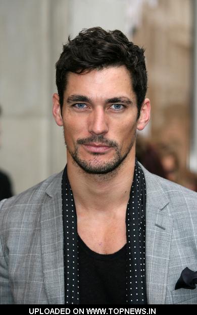 84 personas y una muestra 84 personas y una muestra david gandy