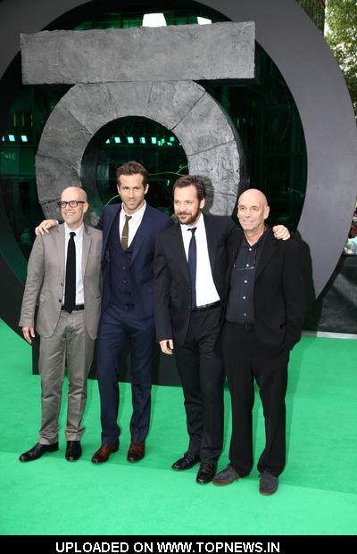Donald de Line, Ryan Reynolds, Peter Sarsgaard and Martin Campbell at "Green Lantern" Berlin Premiere - Arrivals