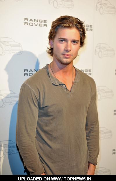 Drew Van Acker