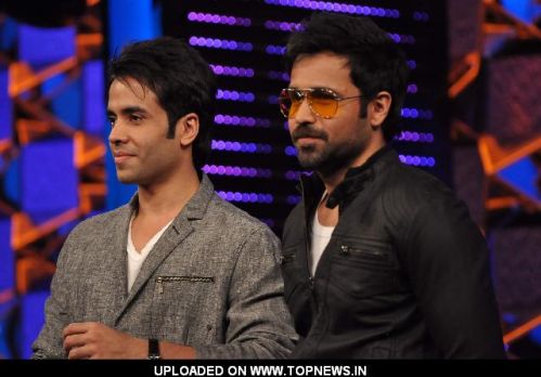 Emraan Hashmi and Tusshar Kapoor on the set of Bigg Boss Season 5 'Aapka Farmaan' at Lonavala