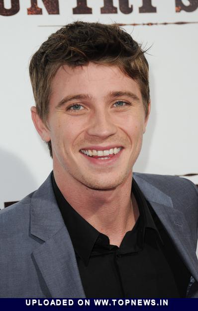 garrett hedlund 2010. Garrett Hedlund at Country