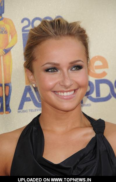 hayden panettiere bob hairstyle back. hayden panettiere bob