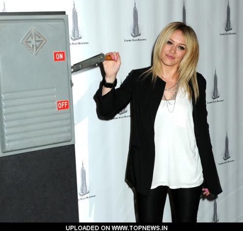 Hilary Duff at  Lights Empire State Building in Honor of 24th Annual AIDS Walk on May 14, 2009
