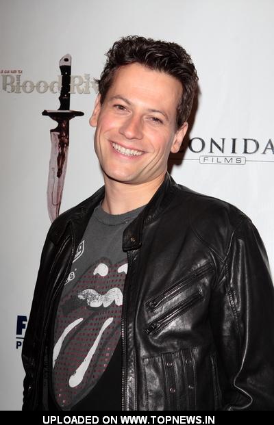 Ioan Gruffudd at "Blood River" Hollywood Premiere - Arrivals Ioan Gruffudd at "Blood River" Hollywood Premiere - Arrivals