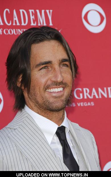 Jake Owen at 44th Annual Academy of Country Music Awards - Arrivals