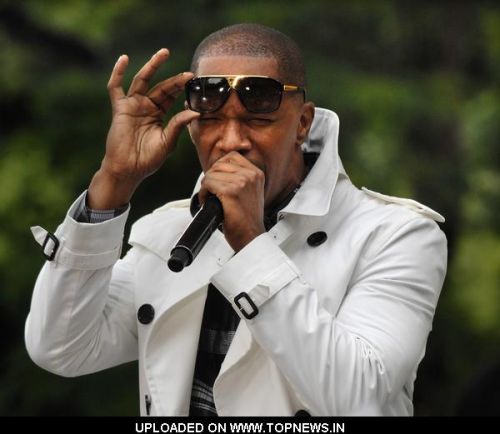 Jamie Foxx  at Performs on Good Morning America Summer Concert Series - June 19, 2009