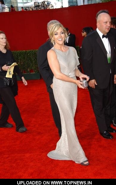 Jane Krakowski  at  61st Annual Primetime Emmy Awards - Arrivals