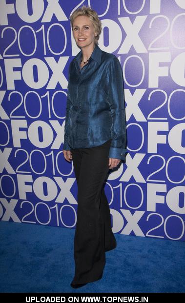 Jane Lynch at 2010 Fox Upfront Programming Presentation Afterparty - Arrivals