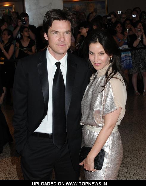 Jason Bateman at 2009 White House Correspondent Dinner-Red Carpet - Arrivals Jason Bateman at 2009 White House Correspondent Dinner-Red Carpet - Arrivals