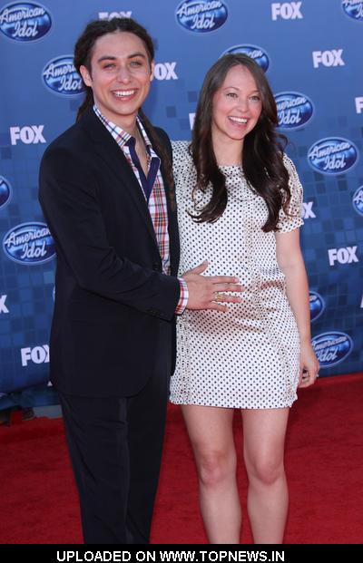 Jason Castro and Mandy Mayhall at Fox's "American Idol" 2011 Finale Results Show - Arrivals