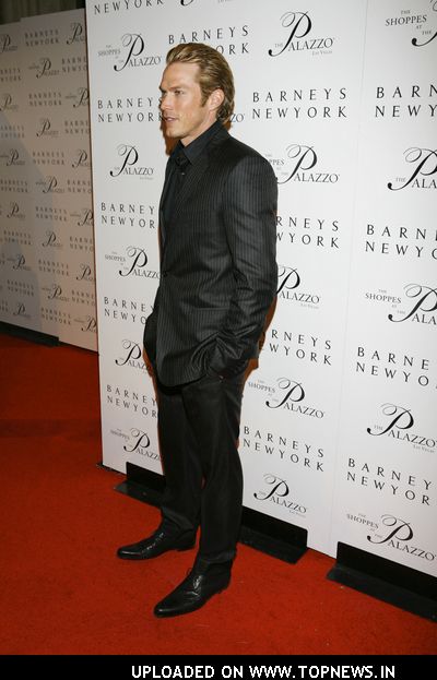 Jason Lewis at The Palazzo Las Vegas Grand Opening - Arrivals