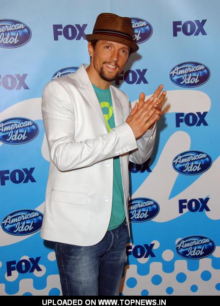 Jason Mraz at 2009 American Idol Finale - Press Room Jason Mraz at 2009 American Idol Finale - Press Room