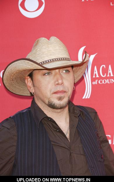 Jason Aldean at 44th Annual Academy of Country Music Awards - Arrivals