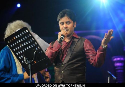 Javed ali at Music Heals Concert held at Andheri Sports Complex in Mumbai