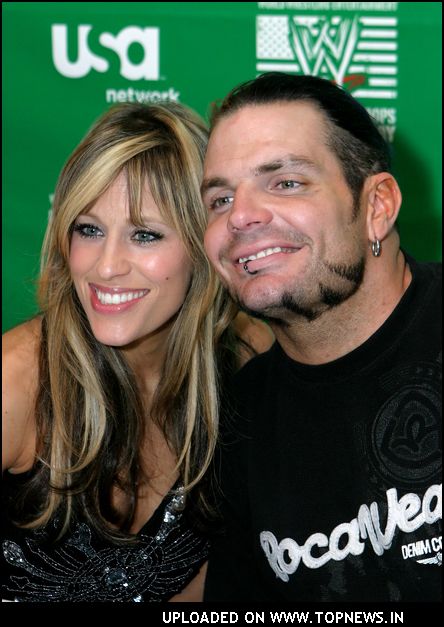 http://www.topnews.in/files/images/Jeff-Hardy9.jpg