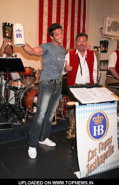 Jeff Timmons at Jeff Timmons and The Chippendales Host a Keg Tapping at Hofbrauhaus in Las Vegas 