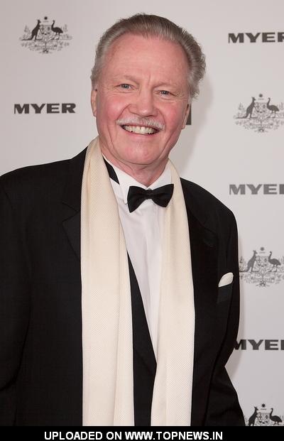 Jon Voight at 2011 G'Day USA Los Angeles Black Tie Gala - Arrivals 