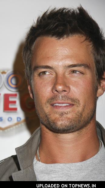 Josh Duhamel at "Las Vegas" TV Show Cast Receives a Key to the City Josh Duhamel at "Las Vegas" TV Show Cast Receives a Key to the City