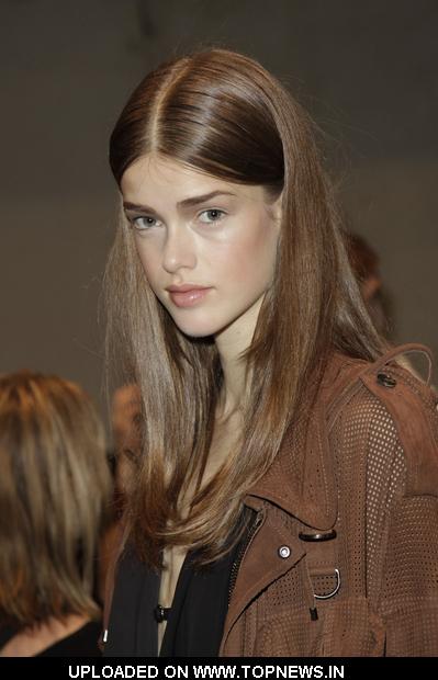 julia saner