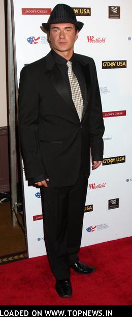 Julian McMahon at G'Day USA: Australia Week 2008 - Australia Day Black Tie Gala - Red Carpet Arrivals Julian McMahon at G'Day USA: Australia Week 2008 - Australia Day Black Tie Gala - Red Carpet Arrivals