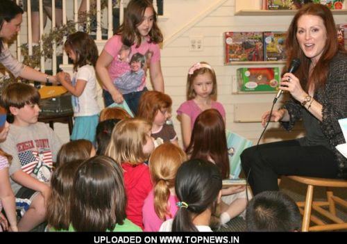 Julianne Moore at "Freckleface Strawberry and the Dodgeball Bully" Exclusive Book Signing at Bookends in Ridgewood Julianne Moore at "Freckleface Strawberry and the Dodgeball Bully" Exclusive Book Signing at Bookends in Ridgewood