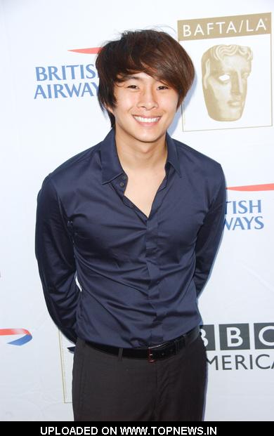 Justin Chon - Wallpaper Gallery