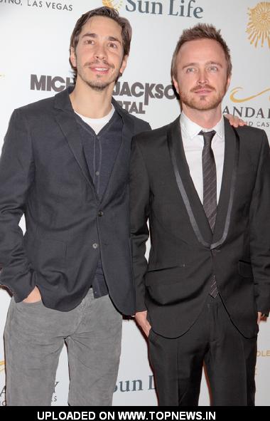 Justin Long at Michael Jackson the Immortal World Tour" by Cirque du Soleil Las Vegas Premiere - Arrivals