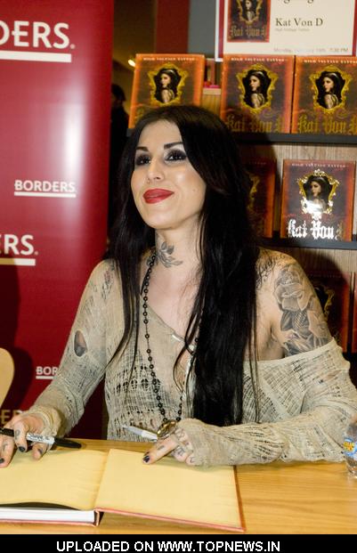 kat von ds tattoos. Kat Von D at Tattoo Artist Kat