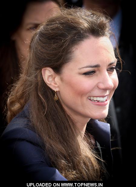 new kate middleton pictures. Kate Middleton Visit Witton