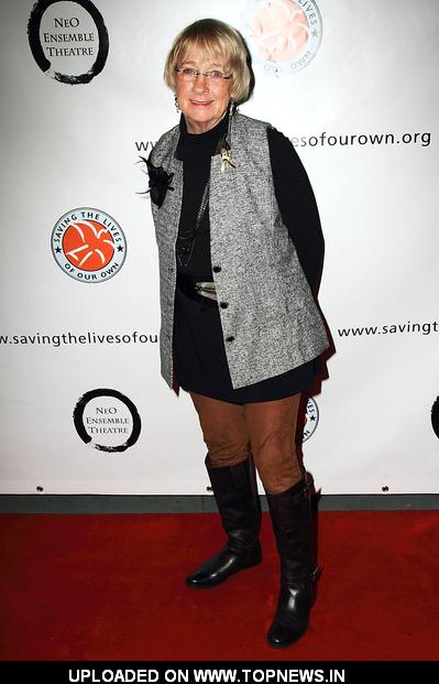 Kathryn Joosten at "1 Voice" A Celebrity Evening of Monologues, Music and Memories - Arrivals