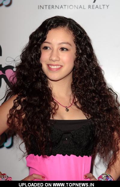 Keana Texeira at G-Girlz Presents "A Rockin' Valentine" Bash to Benefit Cupcakes For Cancer Keana Texeira at G-Girlz Presents "A Rockin' Valentine" Bash to Benefit Cupcakes For Cancer