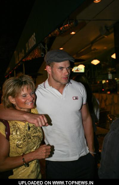 Kellan Lutz at Celebrities Arriving at Mel's Diner in West Hollywood on July 7, 2009