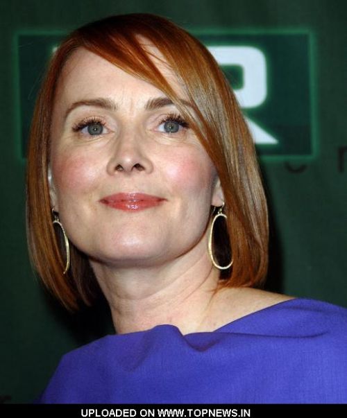 Laura Innes