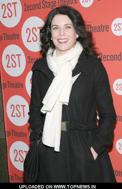 Lauren Graham at "Becky Shaw" Opening Night - Arrivals Lauren Graham at "Becky Shaw" Opening Night - Arrivals