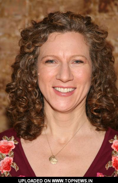 Laurie Berkner at Little Airplane Productions Kidscreen Summit ... Laurie Berkner at Little Airplane Productions Kidscreen Summit ...