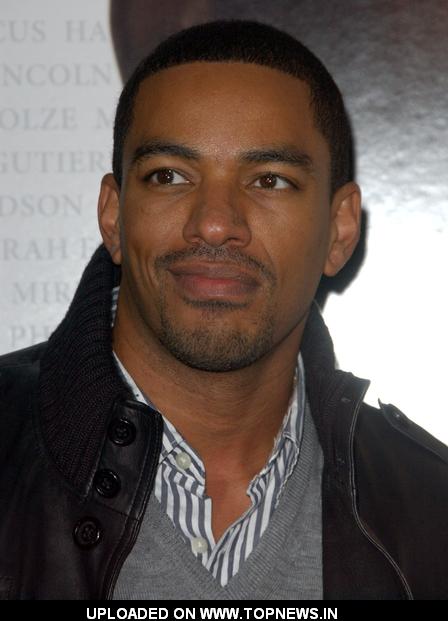 Laz Alonso at "Seven Pounds" Los Angeles Premiere - Arrivals Laz Alonso at "Seven Pounds" Los Angeles Premiere - Arrivals