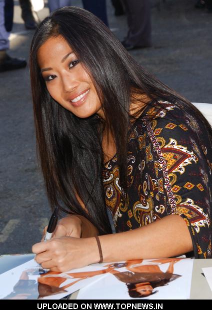 Lena Yada at Bob Hope USO Pre-Thanksgiving event Lena Yada at Bob Hope USO Pre-Thanksgiving event