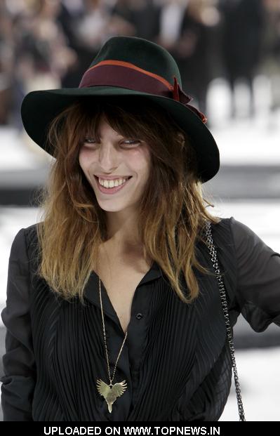 Lou Doillon at Paris Fashion Week Spring Summer 2011 Chanel Photocall