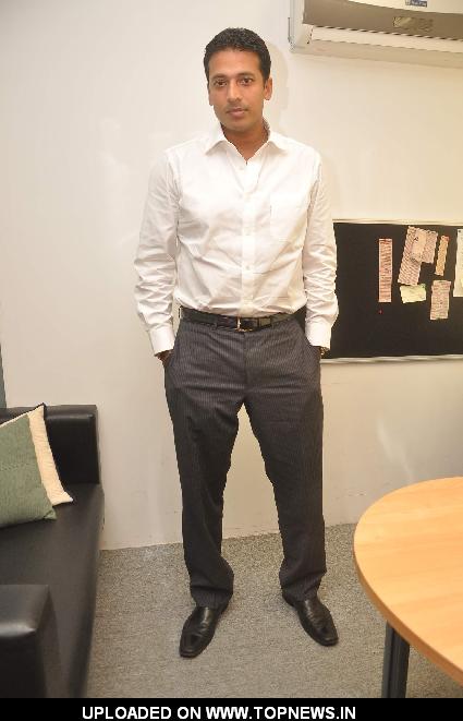 Mahesh Bhupathi at The Pitch shoot in Khar