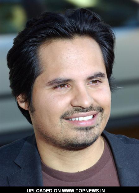 michael pena observe and report. michael pena observe and