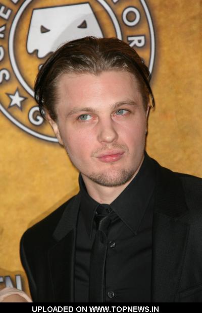 Michael Pitt - Wallpaper Actress