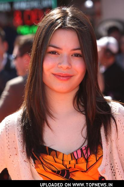 Miranda Cosgrove at "Horton Hears a Who!" World Premiere - Arrivals