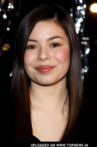 Miranda Cosgrove - Photo Colection