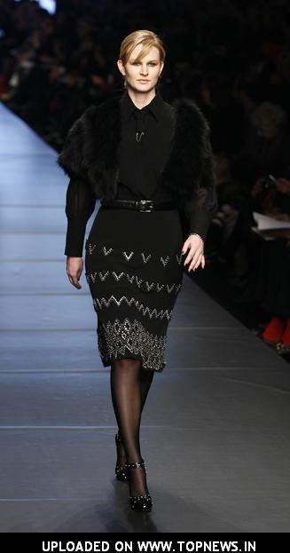 Milan Fashion Week Fall-Winter 2008-09 - Elena Miro - Runway