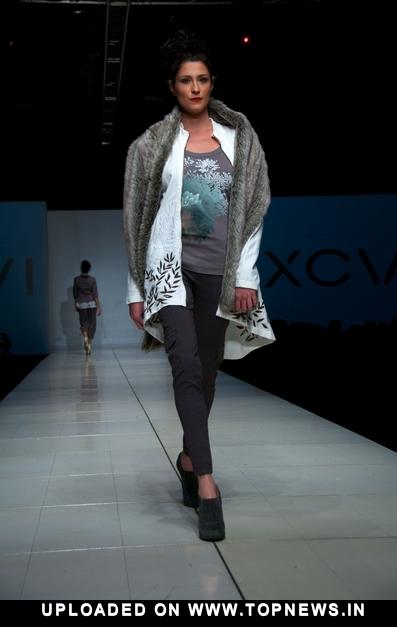 Model at Los Angeles Fashion Week Fall/Winter 2011 - Xcvi - Runway Model at Los Angeles Fashion Week Fall/Winter 2011 - Xcvi - Runway