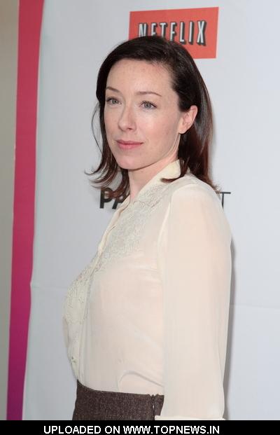 Molly Parker - Wallpaper Hot