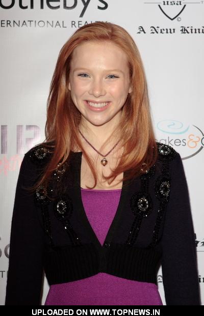 Molly Quinn