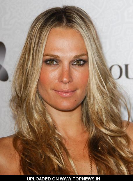 Molly Sims at The Art Of Elysium's 3rd Annual "Heaven" Black Tie Charity Gala - Arrivals